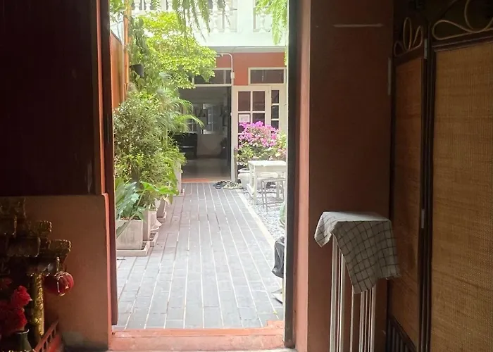 Vonden Garden By Merry V Bangkok
